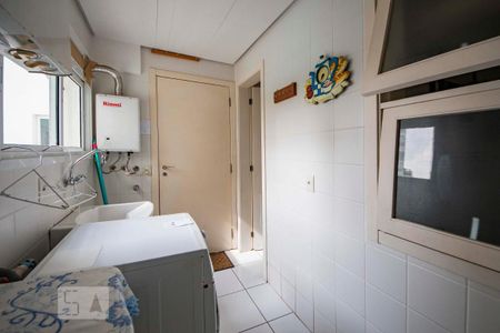 Apartamento à venda com 134m², 3 quartos e 2 vagas Apartamento à venda com 134m², 3 quartos e 2 vagasLavanderia