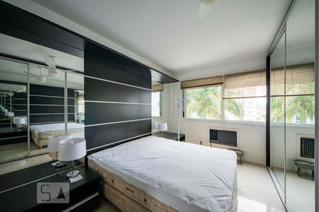 Apartamento à venda com 134m², 3 quartos e 2 vagas Apartamento à venda com 134m², 3 quartos e 2 vagasSuíte 3
