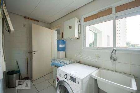Apartamento à venda com 134m², 3 quartos e 2 vagas Apartamento à venda com 134m², 3 quartos e 2 vagasLavanderia