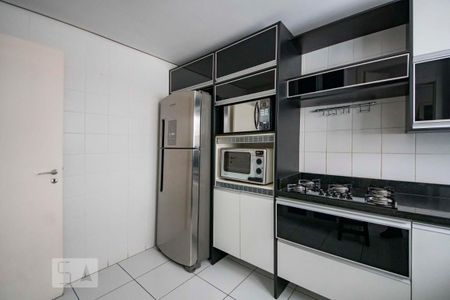 Apartamento à venda com 134m², 3 quartos e 2 vagas Apartamento à venda com 134m², 3 quartos e 2 vagasCozinha