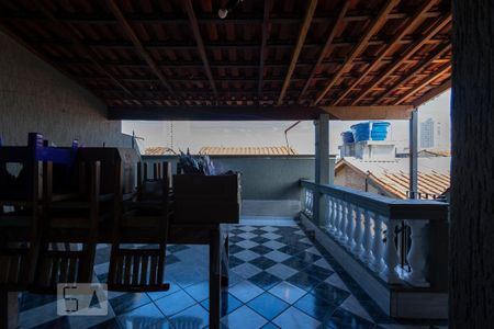 Casa à venda com 236m², 2 quartos e 2 vagasCHURRASQUEIRA