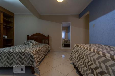 Casa à venda com 236m², 2 quartos e 2 vagasSUITE 2