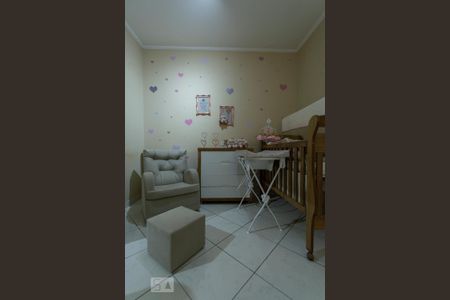 Casa à venda com 236m², 2 quartos e 2 vagasCLOSET