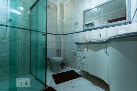 Casa à venda com 236m², 2 quartos e 2 vagasBANHEIRO SUITE 2