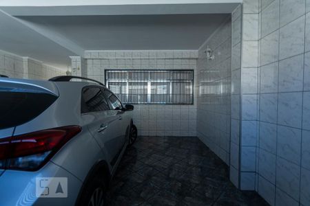Casa à venda com 236m², 2 quartos e 2 vagasGARAGEM