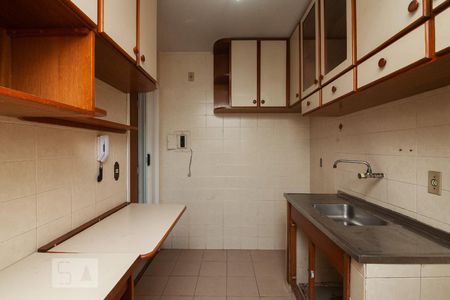 Apartamento à venda com 62m², 2 quartos e sem vagaCozinha