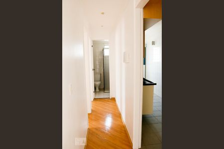 Corredor de apartamento à venda com 2 quartos, 55m² em Vila Arriete, São Paulo