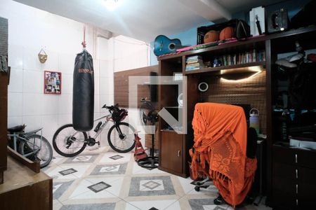 Casa à venda com 210m², 3 quartos e 4 vagas Casa à venda com 210m², 3 quartos e 4 vagasQuarto 3