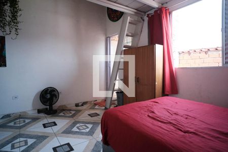 Casa à venda com 210m², 3 quartos e 4 vagas Casa à venda com 210m², 3 quartos e 4 vagasQuarto 2