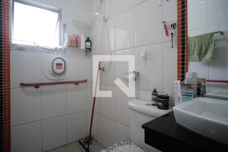 Casa à venda com 210m², 3 quartos e 4 vagas Casa à venda com 210m², 3 quartos e 4 vagasBanheiro