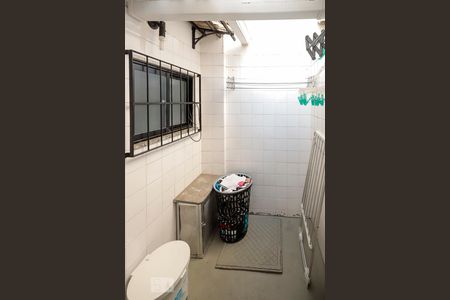 Apartamento à venda com 127m², 2 quartos e 1 vaga Apartamento à venda com 127m², 2 quartos e 1 vagaÁrea de Serviço