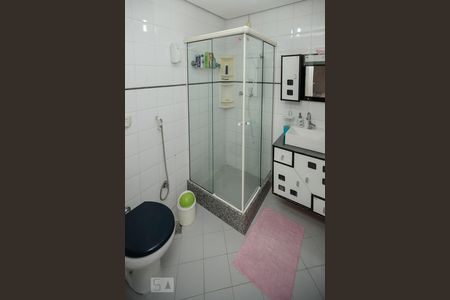 Apartamento à venda com 127m², 2 quartos e 1 vaga Apartamento à venda com 127m², 2 quartos e 1 vagaBanheiro