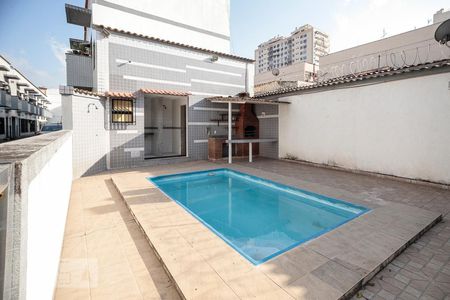 Apartamento à venda com 127m², 2 quartos e 1 vaga Apartamento à venda com 127m², 2 quartos e 1 vagaÁrea Comum