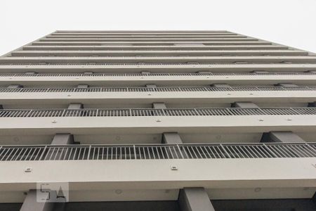 Studio para alugar com 24m², 1 quarto e sem vaga Studio para alugar com 24m², 1 quarto e sem vagaFachada