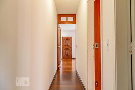 Corredor de apartamento para alugar com 2 quartos, 62m² em Santa Cecilia, São Paulo