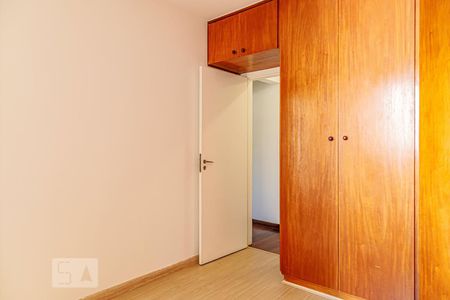 Quarto 1 de apartamento para alugar com 2 quartos, 62m² em Santa Cecilia, São Paulo