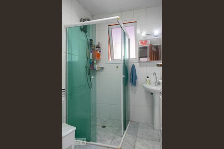 Casa à venda com 200m², 4 quartos e 1 vaga Casa à venda com 200m², 4 quartos e 1 vagaBANHEIRO