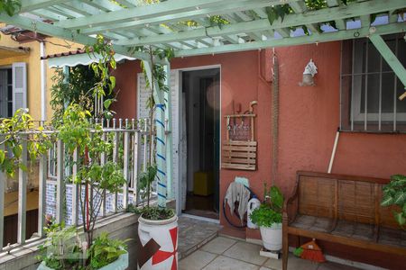 Casa à venda com 200m², 4 quartos e 1 vaga Casa à venda com 200m², 4 quartos e 1 vagaVARANDA QUARTO 3