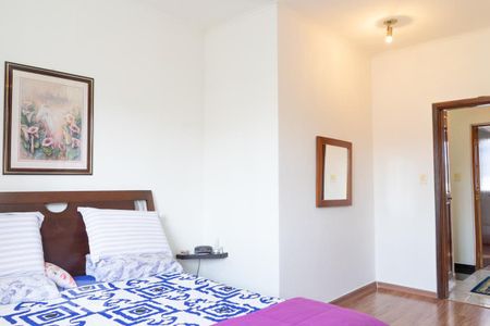 Casa à venda com 149m², 3 quartos e 2 vagas Casa à venda com 149m², 3 quartos e 2 vagasSuíte 1