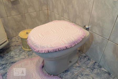 Casa à venda com 149m², 3 quartos e 2 vagas Casa à venda com 149m², 3 quartos e 2 vagasBanheiro suíte 1