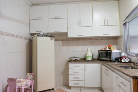 Casa à venda com 149m², 3 quartos e 2 vagas Casa à venda com 149m², 3 quartos e 2 vagasCozinha 1