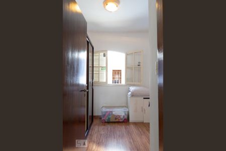 Casa à venda com 149m², 3 quartos e 2 vagas Casa à venda com 149m², 3 quartos e 2 vagasSuíte 3