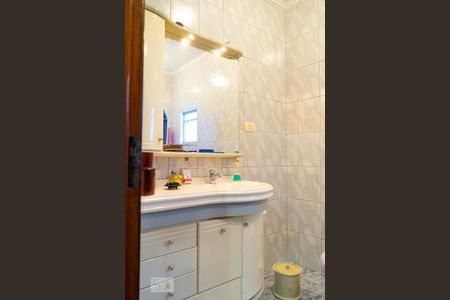 Casa à venda com 149m², 3 quartos e 2 vagas Casa à venda com 149m², 3 quartos e 2 vagasBanheiro suíte 1