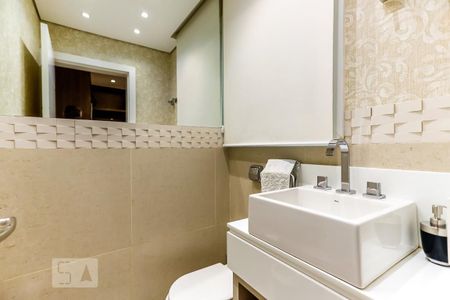 Casa à venda com 600m², 4 quartos e 4 vagas Casa à venda com 600m², 4 quartos e 4 vagasBanheiro do Escritório