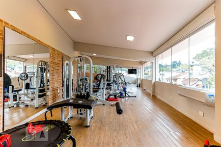 Casa à venda com 600m², 4 quartos e 4 vagas Casa à venda com 600m², 4 quartos e 4 vagasAcademia