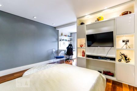 Casa à venda com 600m², 4 quartos e 4 vagas Casa à venda com 600m², 4 quartos e 4 vagasSuíte 2