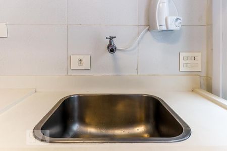 Casa à venda com 600m², 4 quartos e 4 vagas Casa à venda com 600m², 4 quartos e 4 vagasÁrea de Serviço