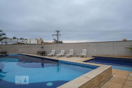 Apartamento para alugar com 82m², 2 quartos e 2 vagas Apartamento para alugar com 82m², 2 quartos e 2 vagasPiscina