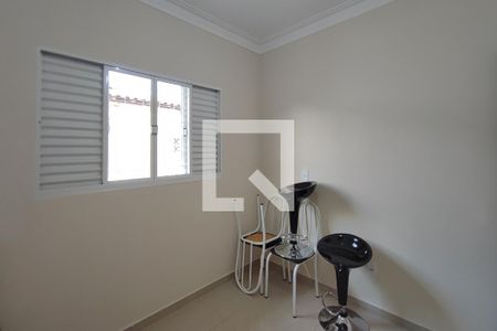 Casa à venda com 200m², 5 quartos e 5 vagasQuarto 2