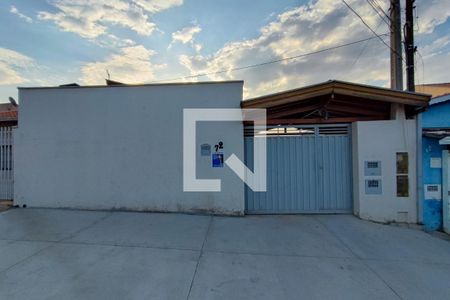 Casa à venda com 200m², 5 quartos e 5 vagasFachada 