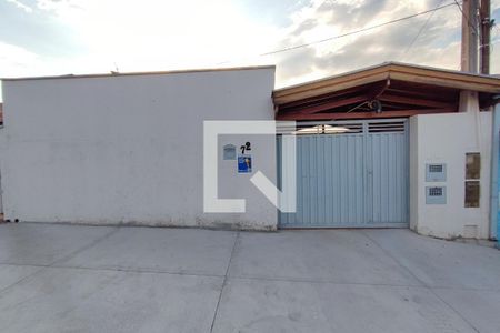 Casa à venda com 200m², 5 quartos e 5 vagasPLACA INSTALADA NA FACHADA