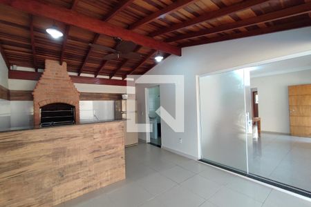 Casa à venda com 200m², 5 quartos e 5 vagasÁrea gourmet