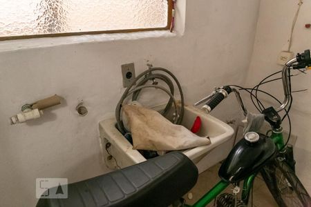 Casa à venda com 360m², 4 quartos e 1 vagaDetalhe