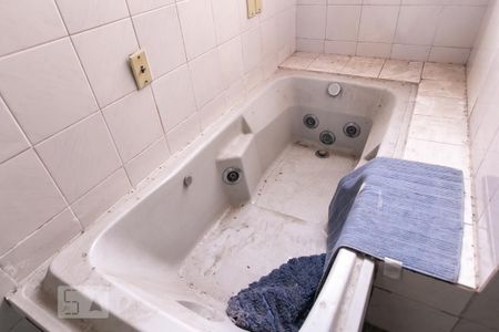 Casa à venda com 360m², 4 quartos e 1 vagaDetalhe