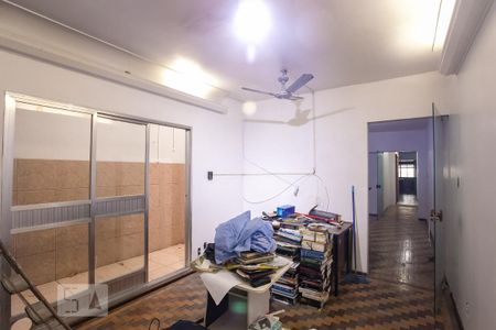 Casa à venda com 360m², 4 quartos e 1 vagaEscritório