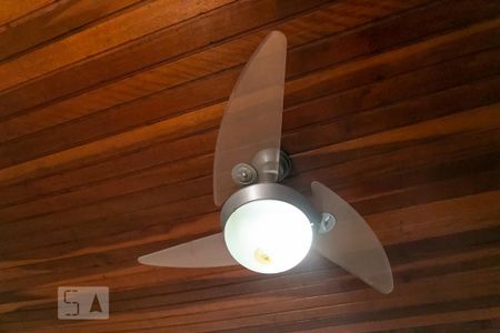 Casa à venda com 360m², 4 quartos e 1 vagaDetalhe