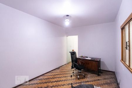 Casa à venda com 360m², 4 quartos e 1 vagaEscritório