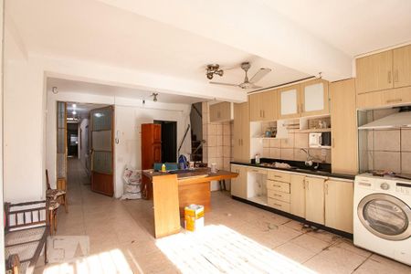 Casa à venda com 360m², 4 quartos e 1 vagaChurrasqueira