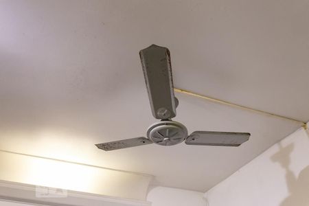 Casa à venda com 360m², 4 quartos e 1 vagaDetalhe