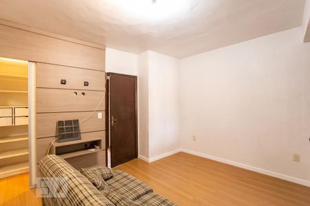 Casa à venda com 360m², 4 quartos e 1 vagaQuarto