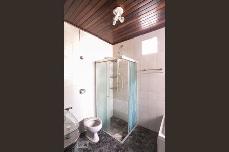 Casa à venda com 360m², 4 quartos e 1 vagaBanheiro da Suíte