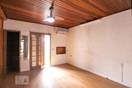Casa à venda com 360m², 4 quartos e 1 vagaSuíte
