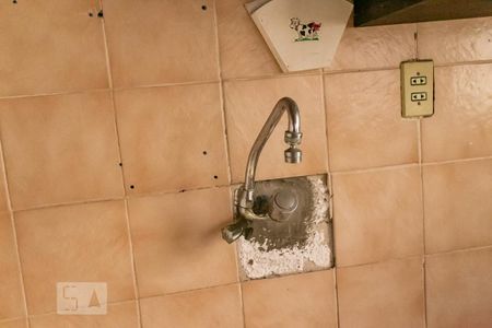 Casa à venda com 360m², 4 quartos e 1 vagaDetalhe