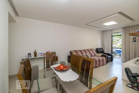 Sala de apartamento para alugar com 3 quartos, 100m² em Penha Circular, Rio de Janeiro