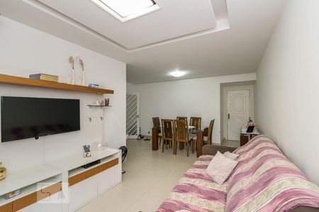 Sala de apartamento para alugar com 3 quartos, 100m² em Penha Circular, Rio de Janeiro