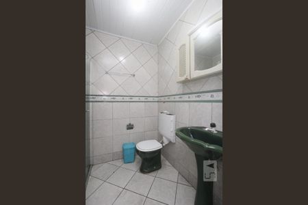 Casa à venda com 450m², 3 quartos e 3 vagasBANHEIRO